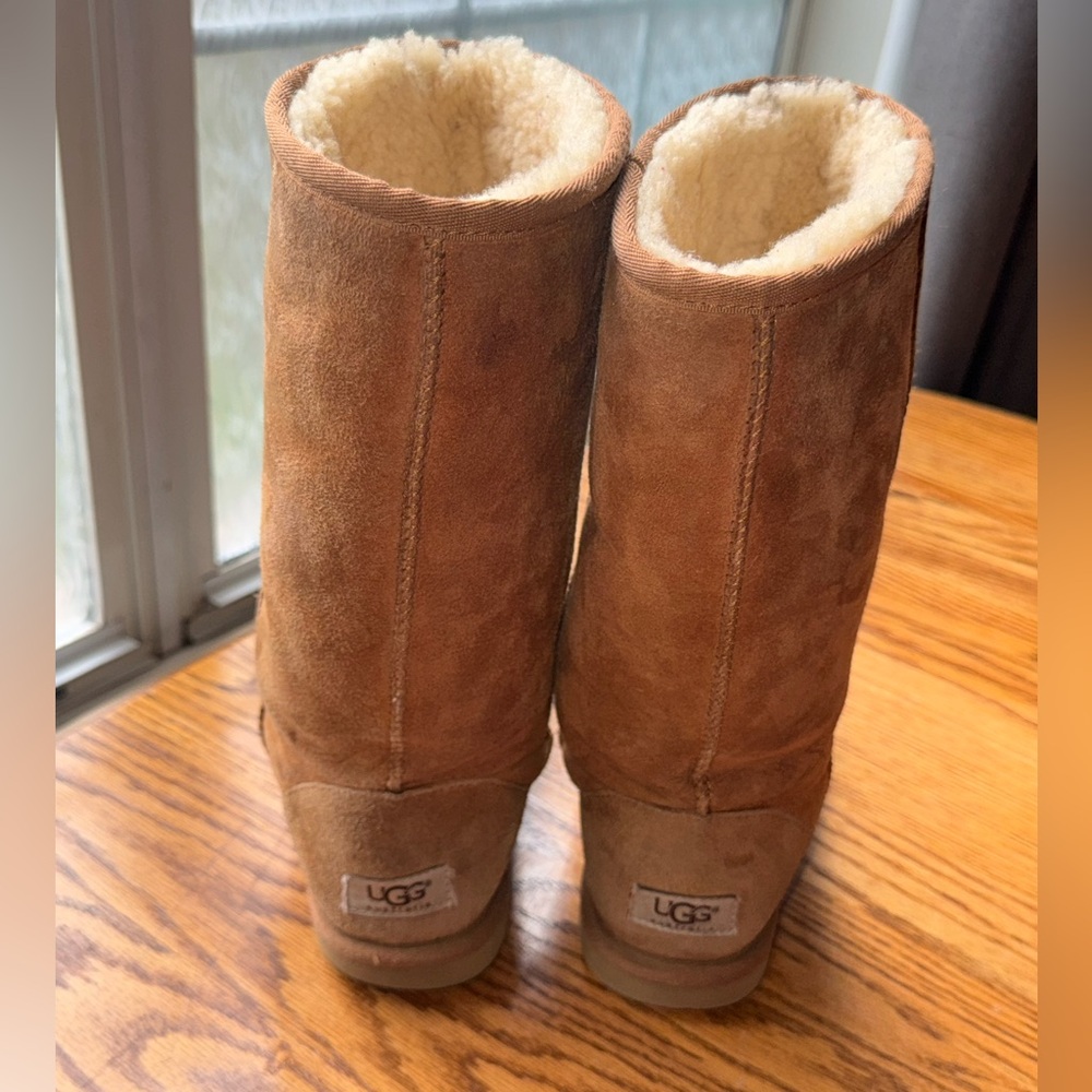 UGG Brown Shearling-Lined Boots size 7 - Picture 4 of 11